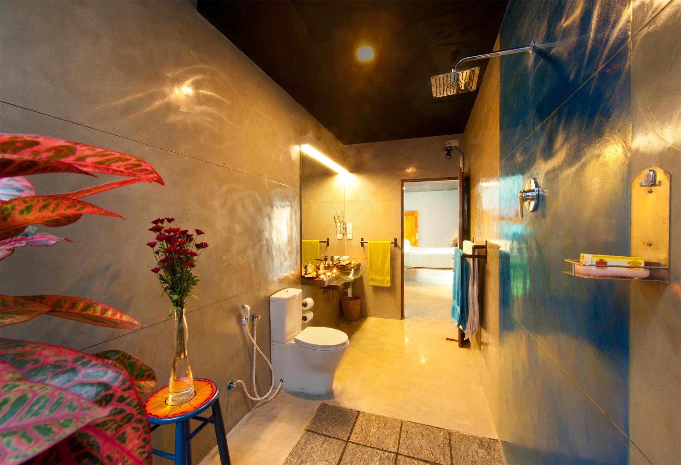 Deluxe Double or Twin Room with Pool View - Photo 1
