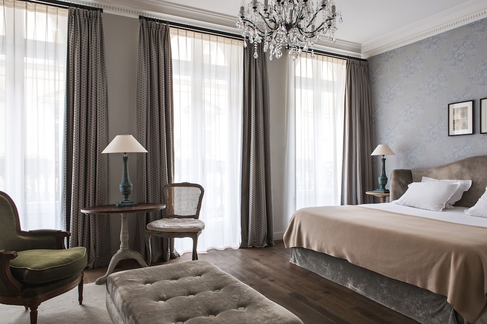 Premium Double or Twin Room photo 1