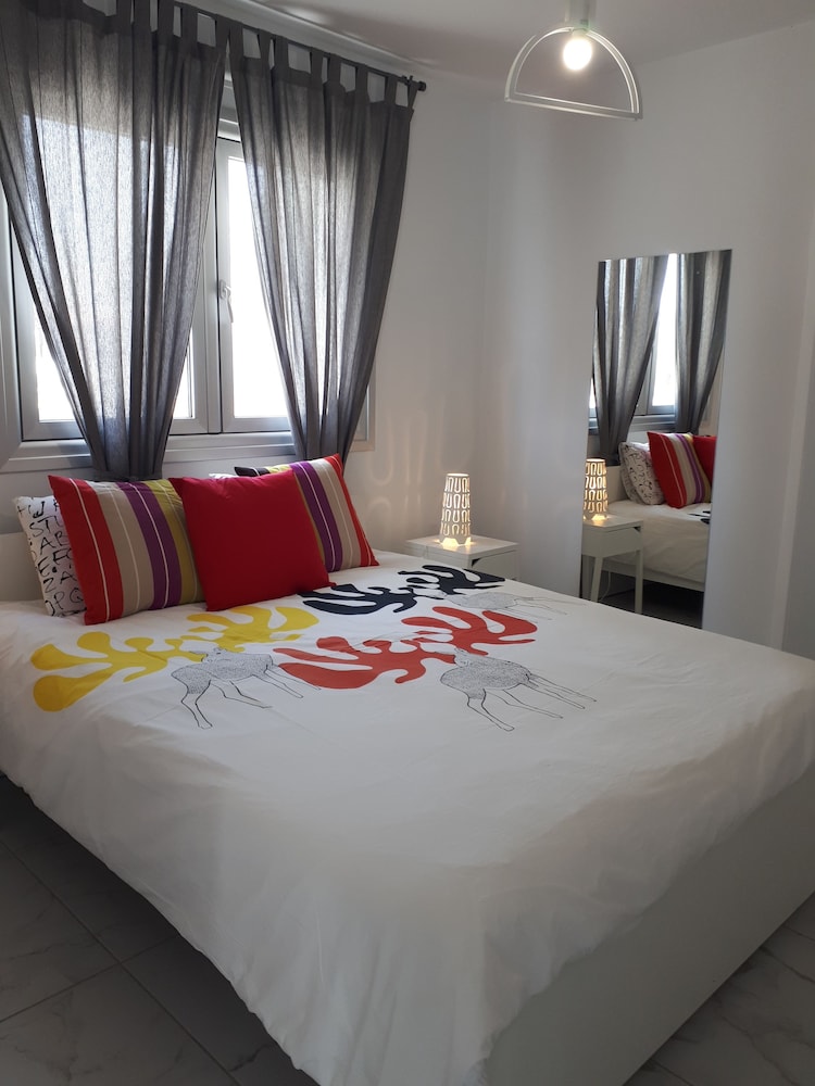 Family Apartment, 2 Bedrooms photo 1
