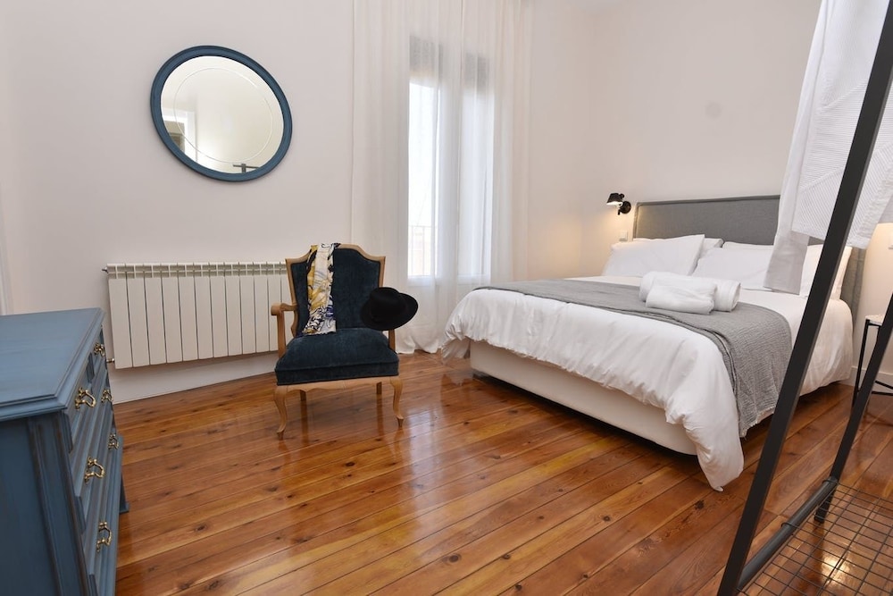 Habitación Doble, Balcón, Vista al Jardín (2)