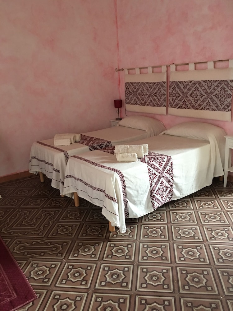 Twin Room, Private Bathroom