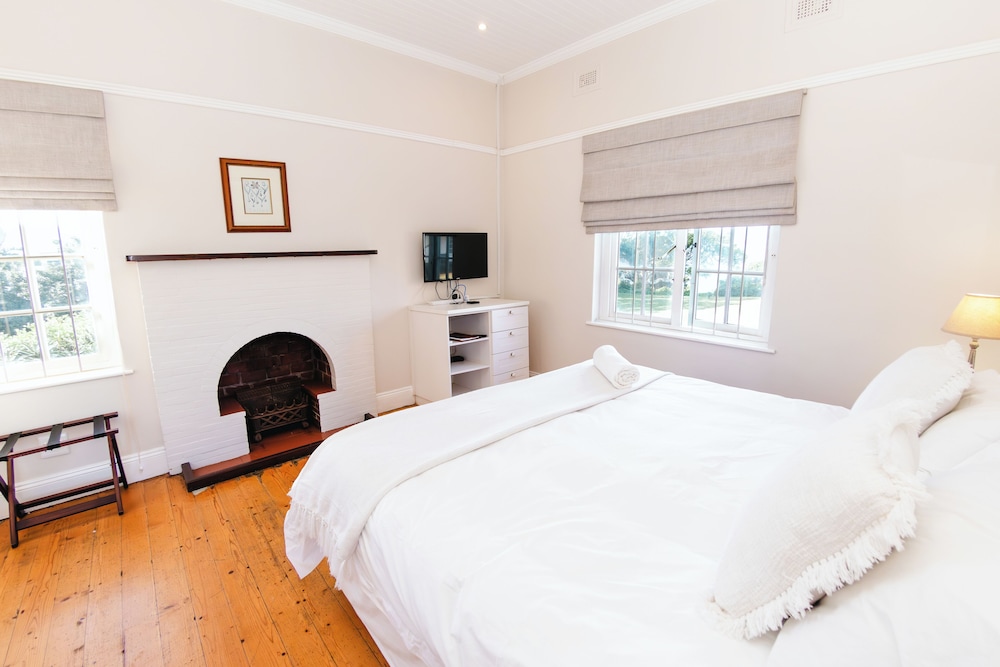 Family Cottage, 2 Bedrooms, Patio, Sea View photo 1