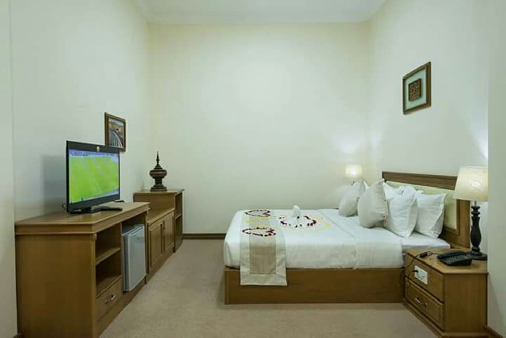 Deluxe Double or Twin Room photo 3