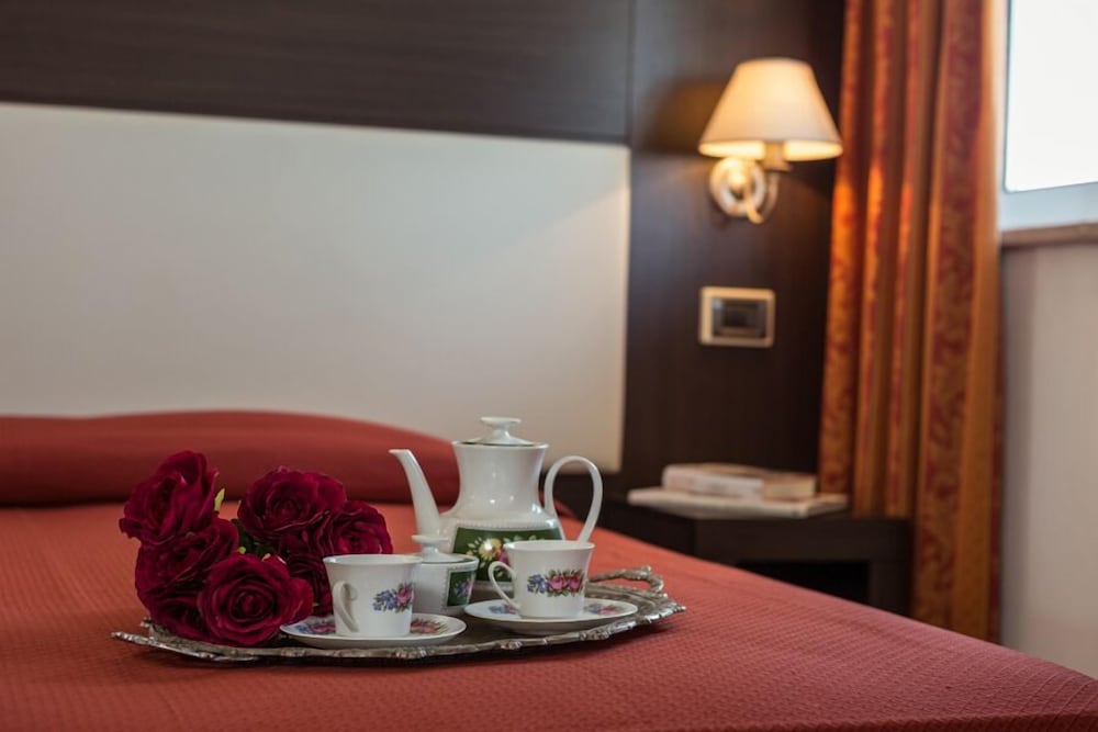 Suite, 1 Double Bed photo 3