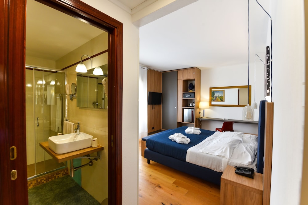 Superior Double Room, Valley View photo 2
