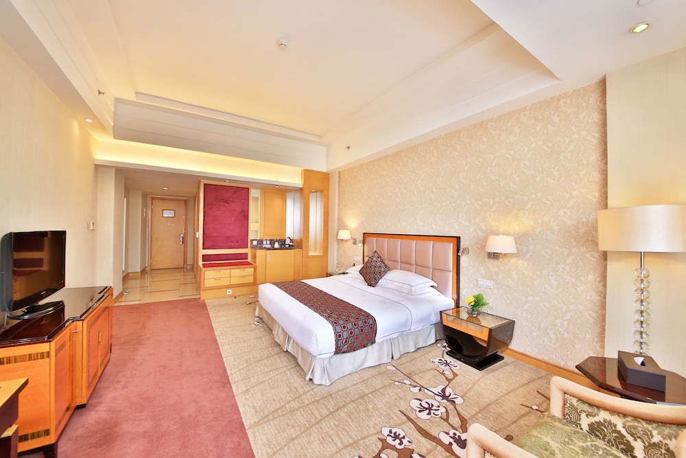 Executive Twin Room, City View photo 3