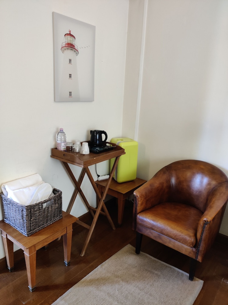 Comfort Room - Photo 4