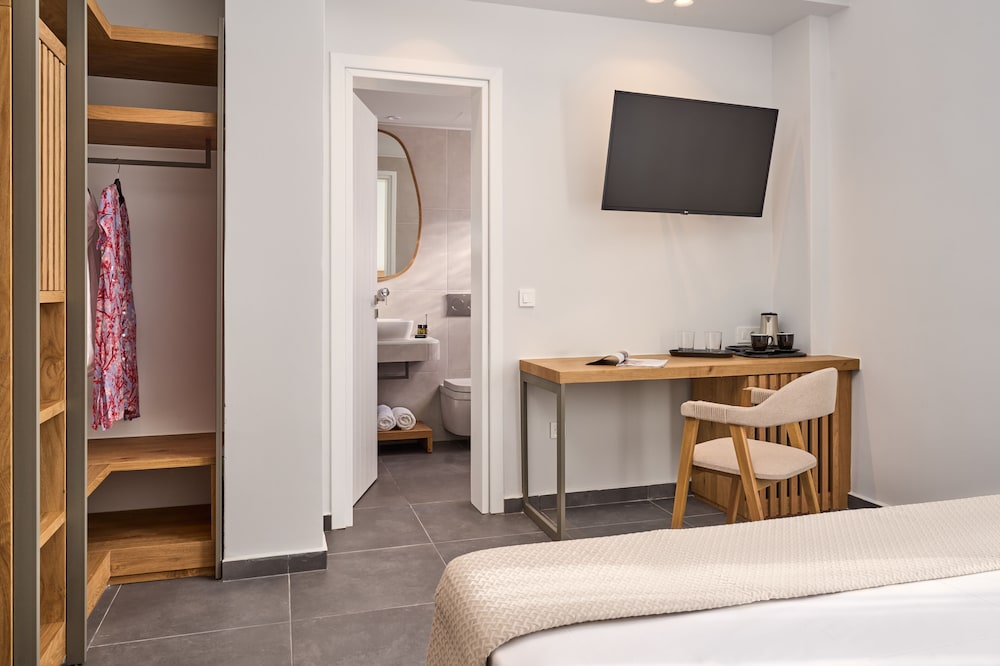 Standard Room - Photo 2