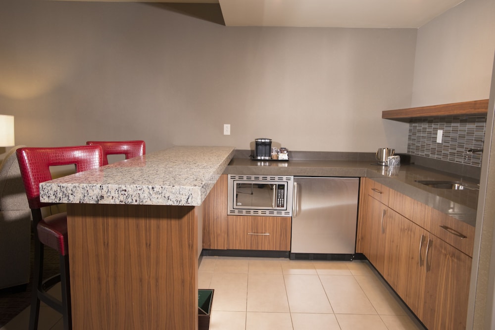 Suite, Accessible, Balcony photo 1