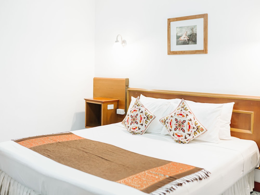Small Room (no Balcony) - Photo 7
