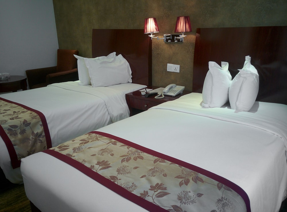 Premium Double or Twin Room, 1 Queen Bed, Bathtub photo 1