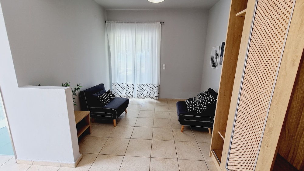 Family Room, Sea View photo 2