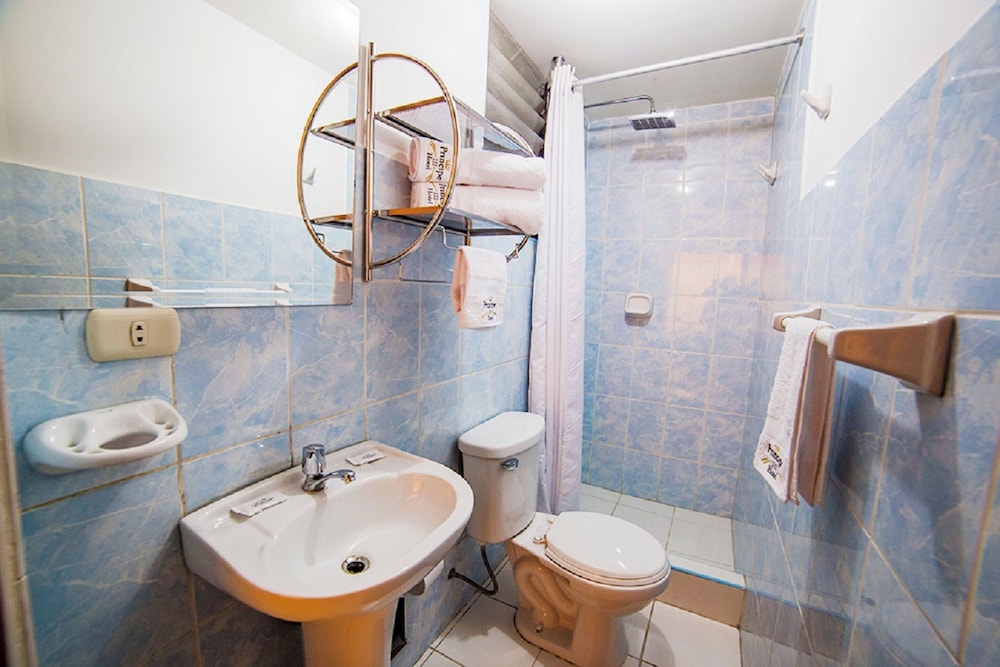 Standard Room photo 2