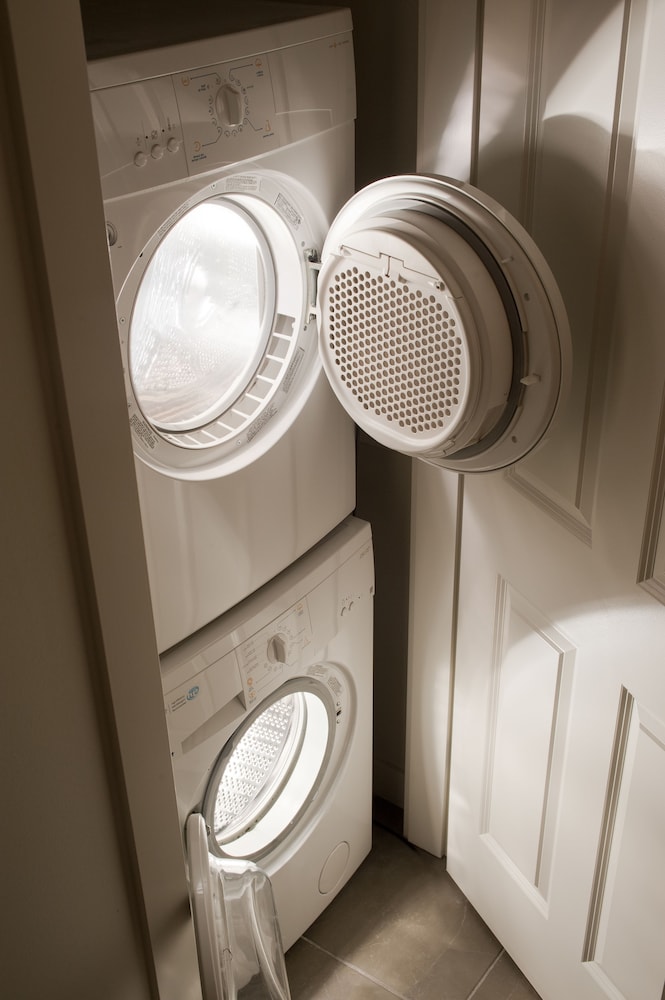 Suite, 1 Bedroom photo 2
