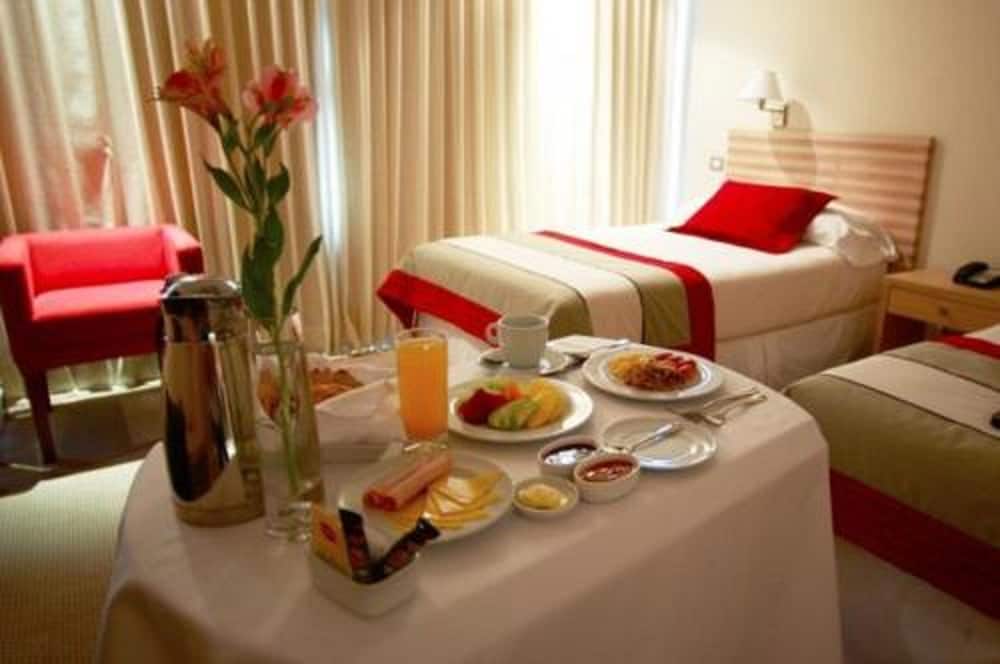 Superior Double Room, 2 Twin Beds photo 3
