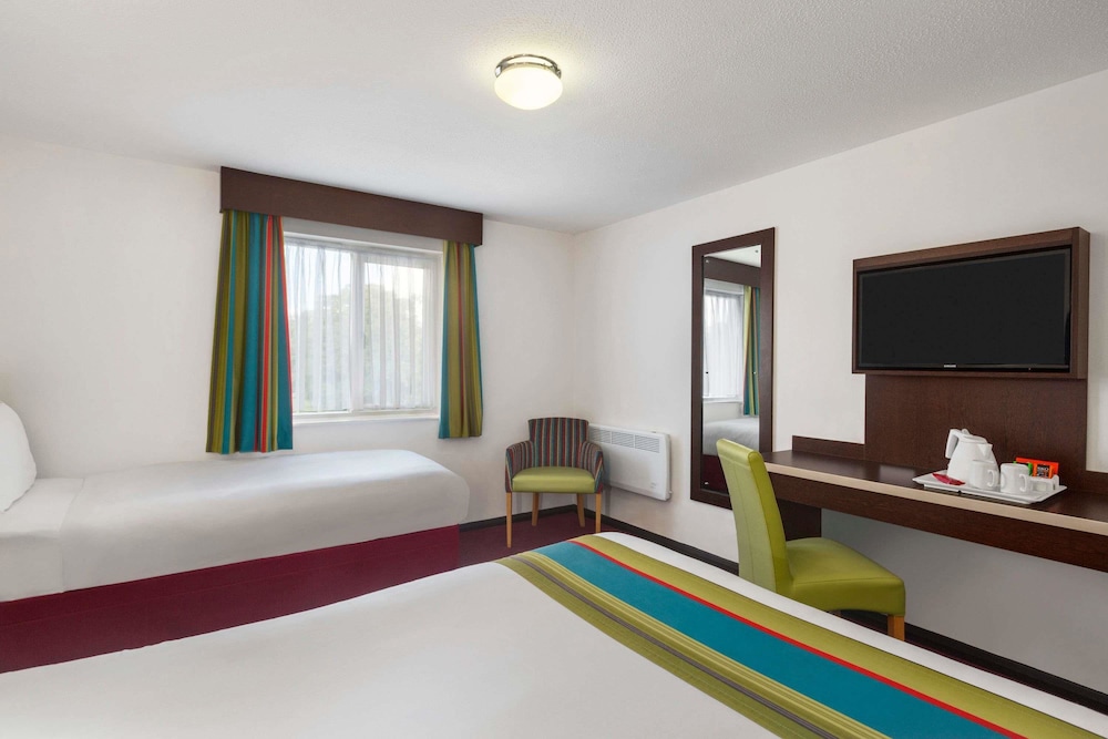 Room, 2 Twin Beds - Photo 2