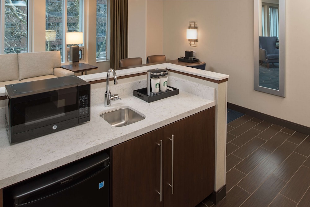 Suite, 2 Queen Beds, Accessible (Mobility & Hearing, Roll-In Shower)