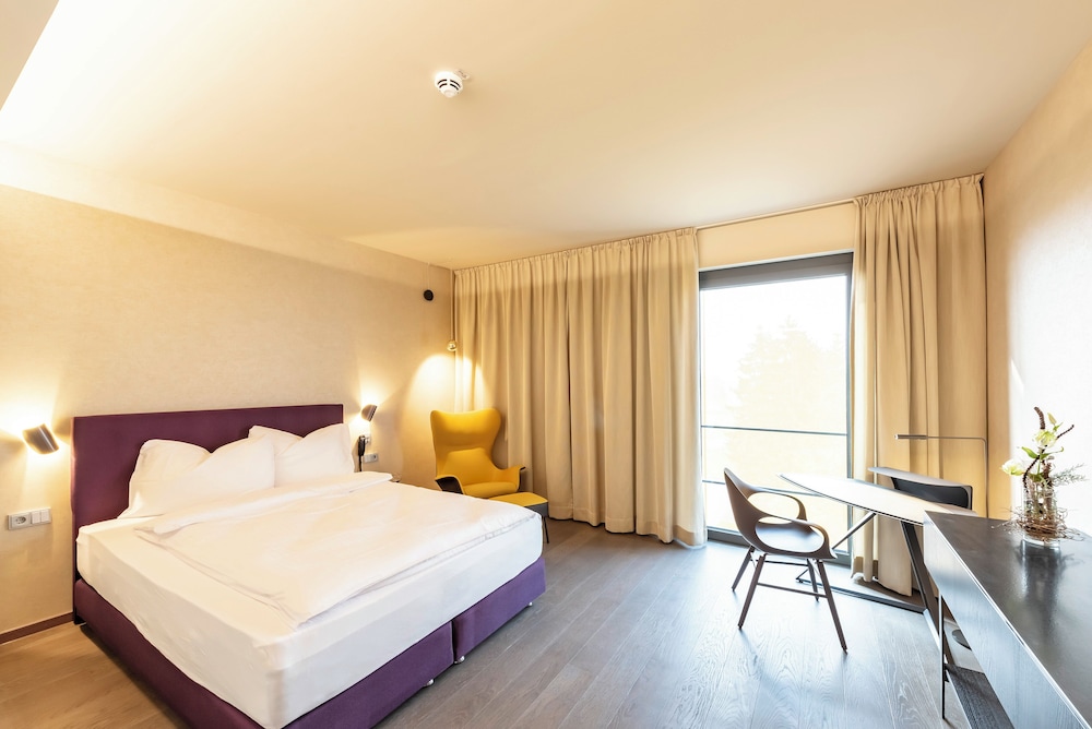 Superior Double Room, 1 Queen Bed, Balcony