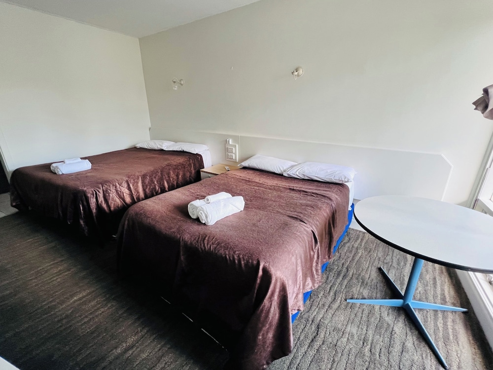 Comfort Room - Photo 1