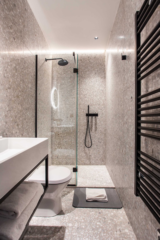 Executive Apartment (1) photo 2