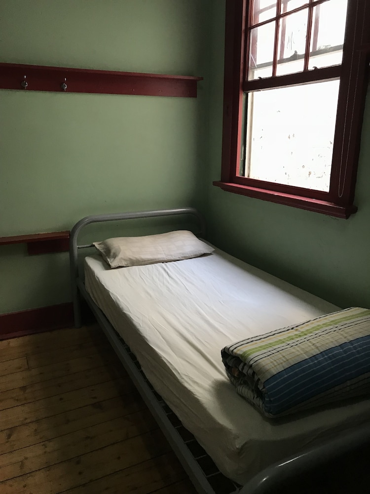 5 Bed Dormitory - Mixed photo 2