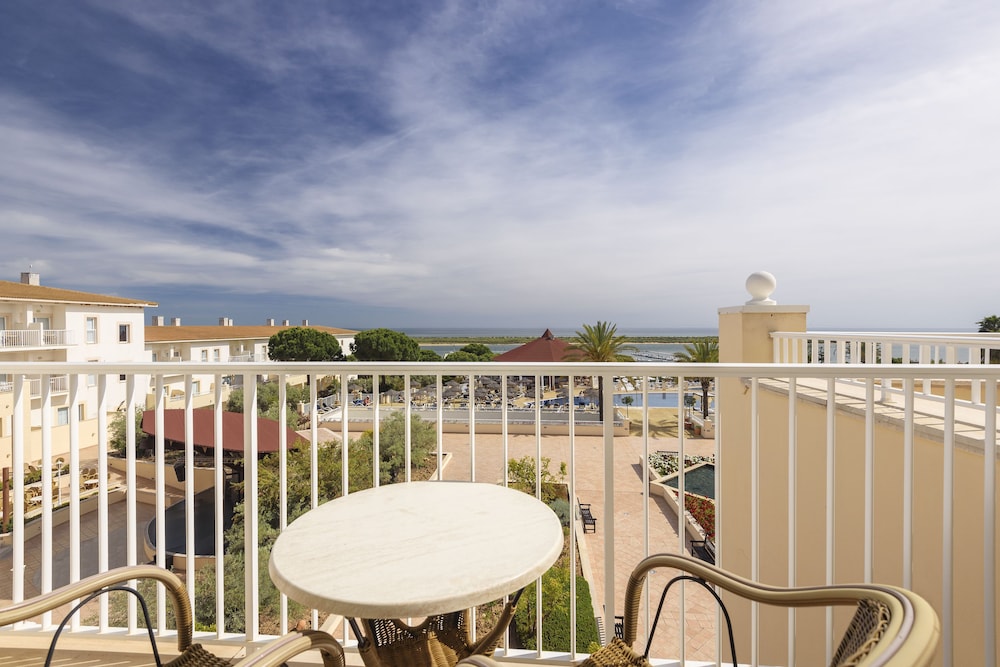 Superior Room Sea View - Photo 4