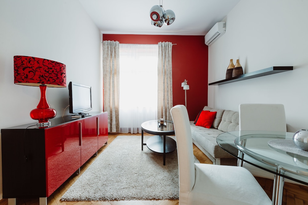 Apartment, 1 Bedroom, Balcony - Photo 25