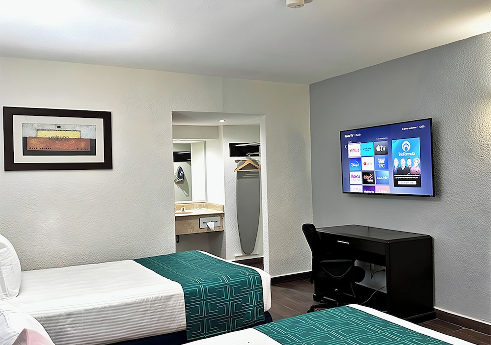 Deluxe Double Room - Photo 1
