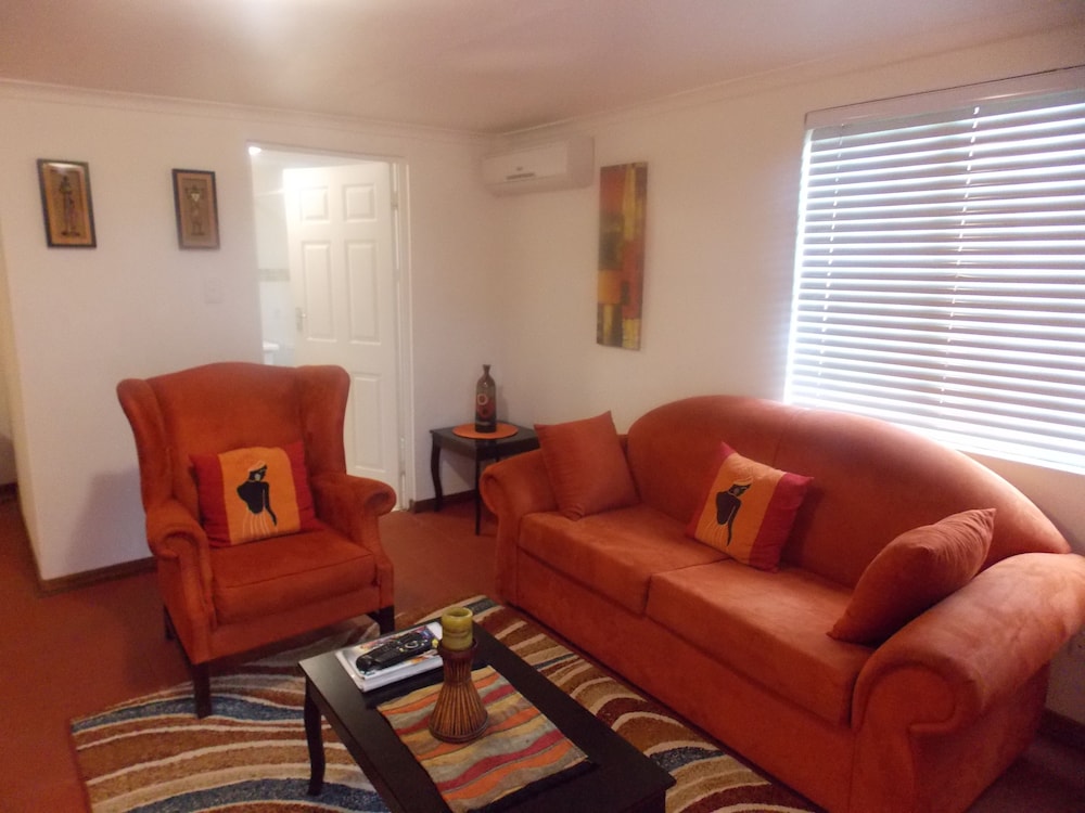 Single/Double/Triple/Family Room photo 2
