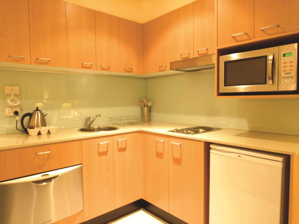 Studio Apartment  (No Housekeeping) thumbnail 6