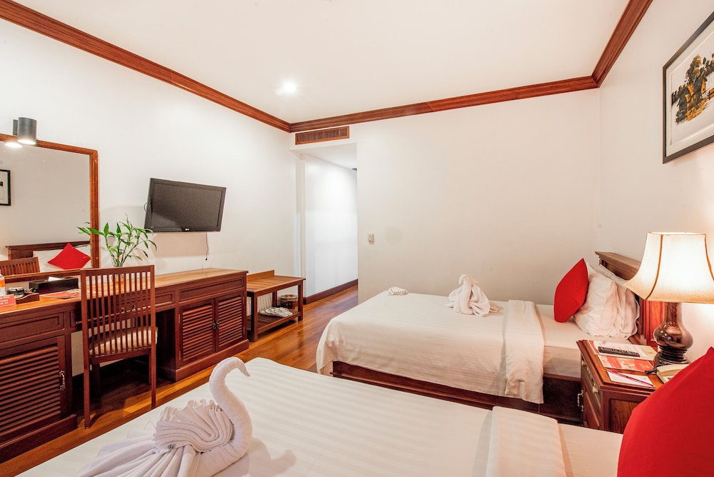 Deluxe Twin Room photo 3