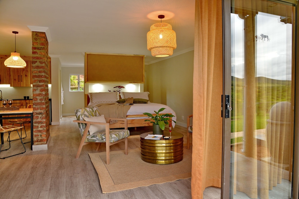 Superior Suite photo 1