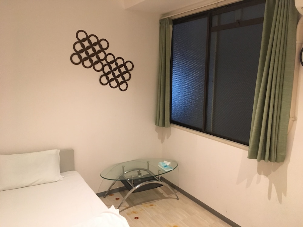 Triple Room ( A )