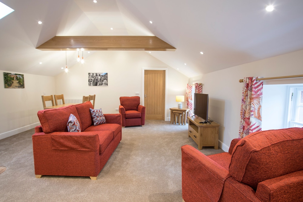 Apartment (2 Bedrooms)