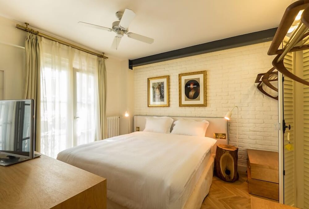 Deluxe Room, Balcony photo 3