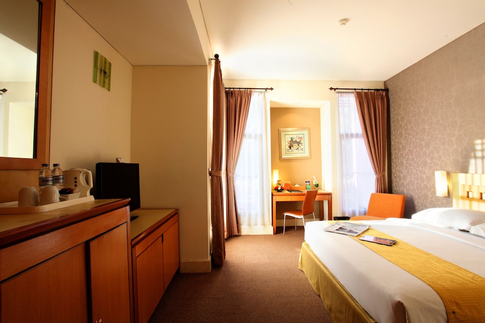Deluxe Room - Photo 2