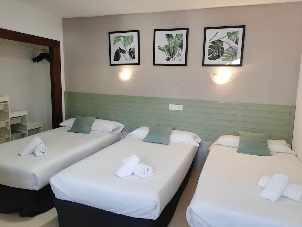 Triple Room photo 2