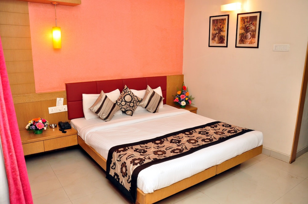 Deluxe Room - Photo 4