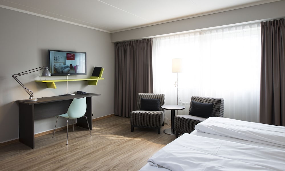 Apartment, 2 Bedrooms - Photo 1