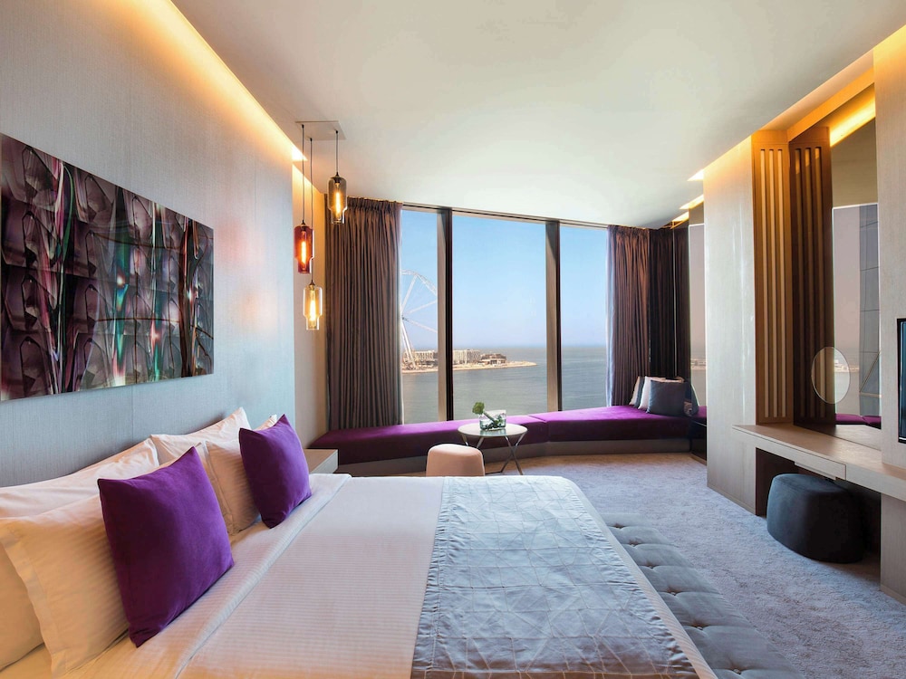Premium Room, 1 King Bed