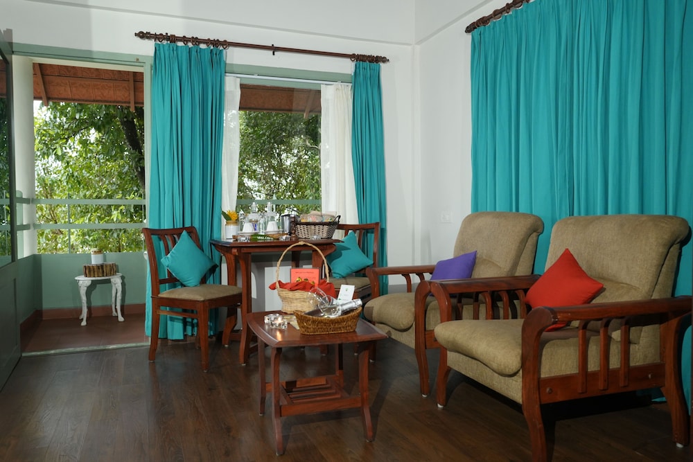 Valley View Deluxe Suite - Photo 12