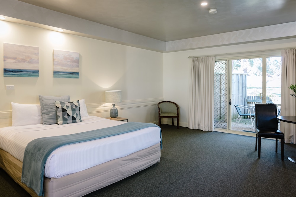 Accessible Room - Multi Night Special photo 1
