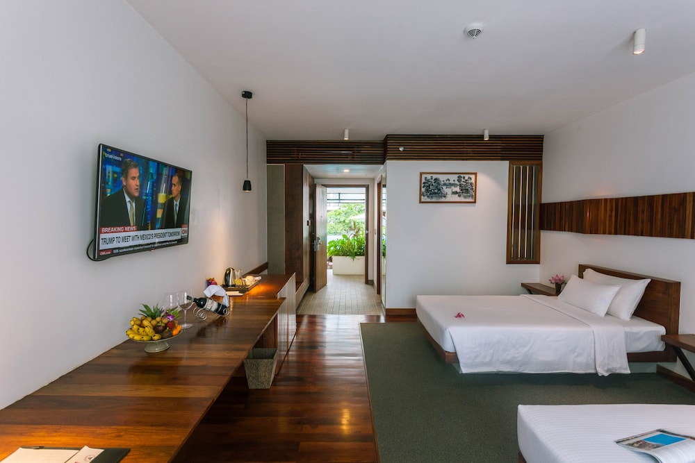 Executive Deluxe Twin Room
