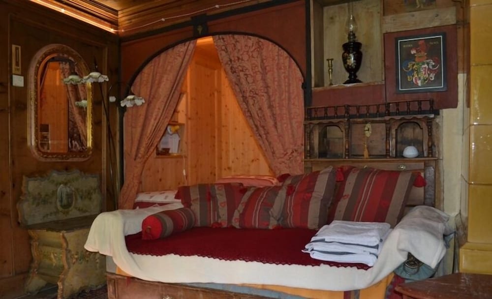 Suite, 2 Bedrooms photo 2