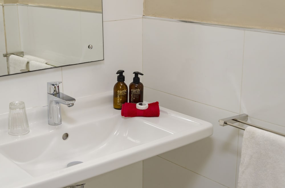 Luxury Room (1) - Photo 17