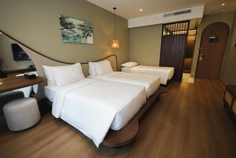 Executive Triple Room, 1 Bedroom - Photo 1