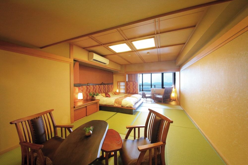 Deluxe Quadruple Room, Non Smoking, Ocean View (Tenyukaku Jr Suite)