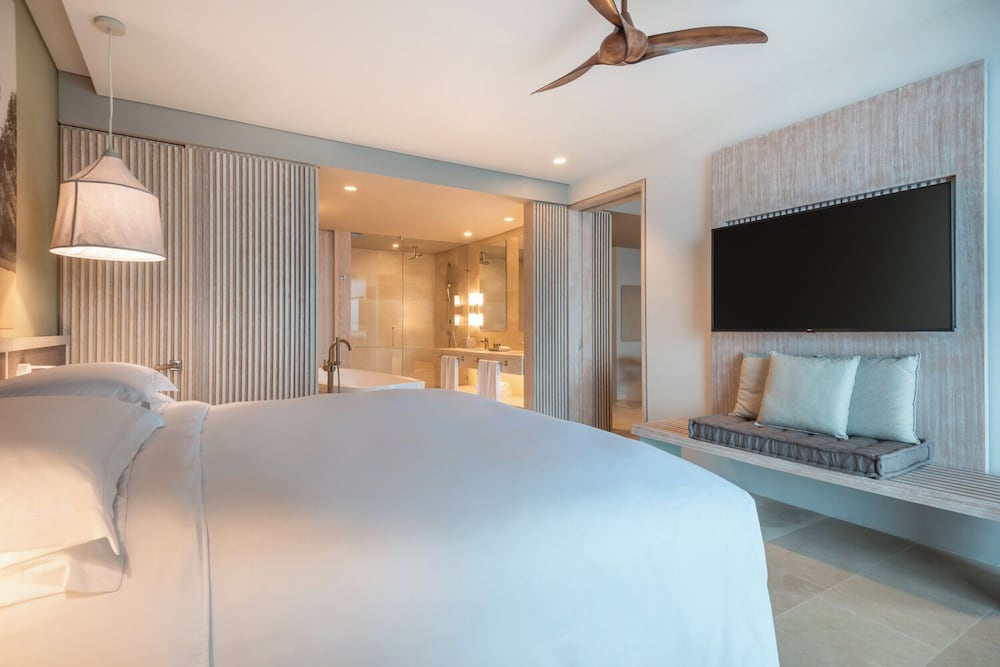 Prestige Coral Suite 1 King Bed - Photo 5
