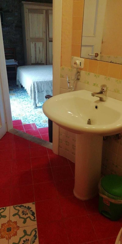 Comfort Double Room (Ginestra) photo 3