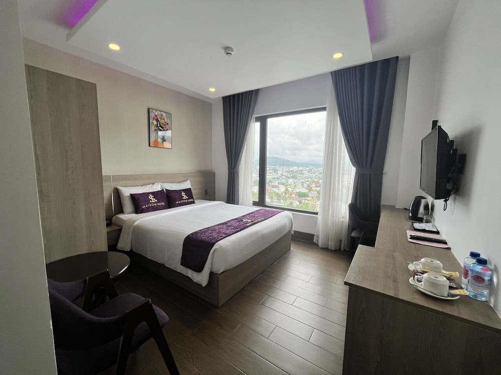 Deluxe Double Room, City View